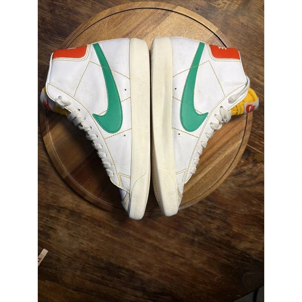Nike Kids Blazer Mid 77 DD9528-100 Multicolor Lace-Up Sneaker Shoes Size 4.5Y